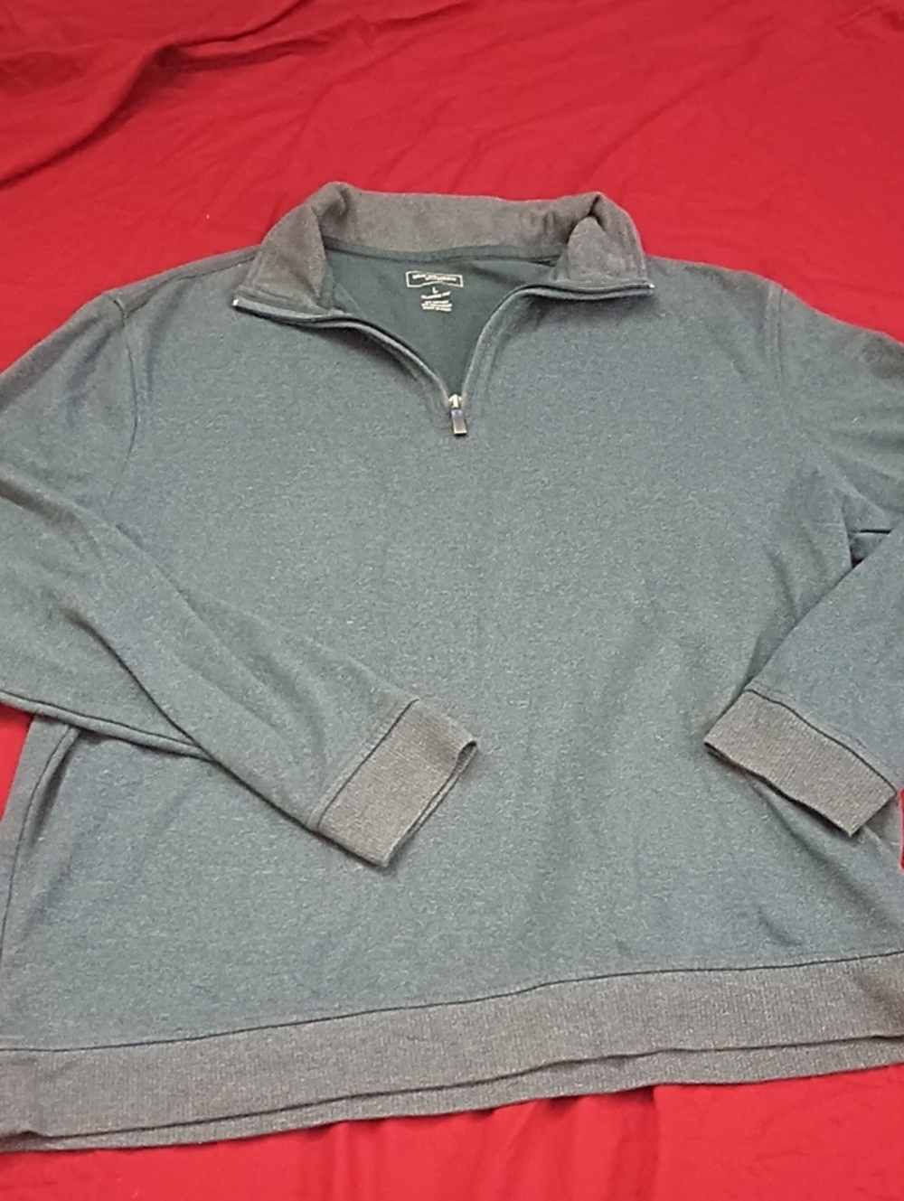 Van Heusen Men's Zip-Neck Sweater in Heather Gray L Like New